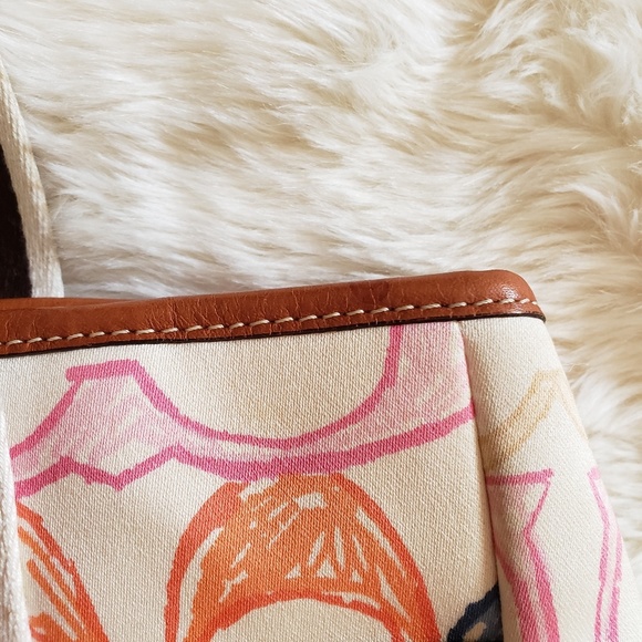 Coach Signature Hampton Scribble Pastel Satchel - Picture 7 of 8